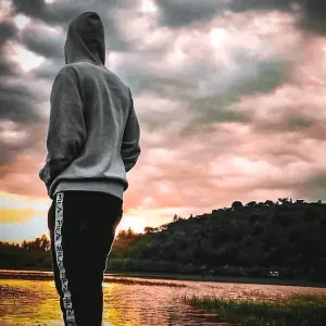 The Mailman_480P_retran