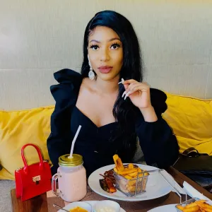 Mike & Nick & Nick & Alice_360P