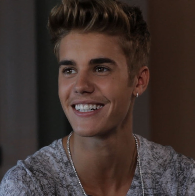 actor Justin Bieber large photo