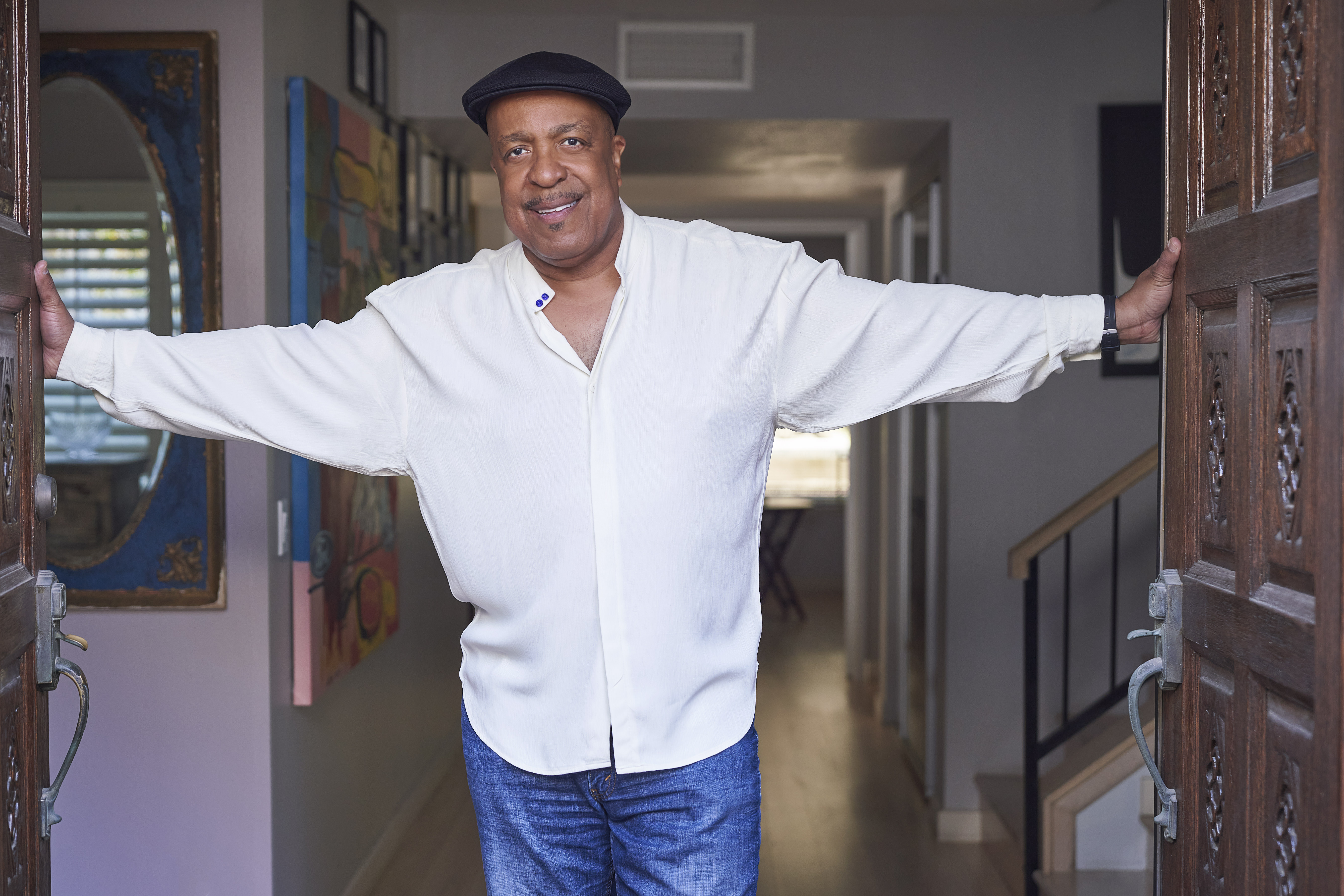 actor Robert Gossett large photo