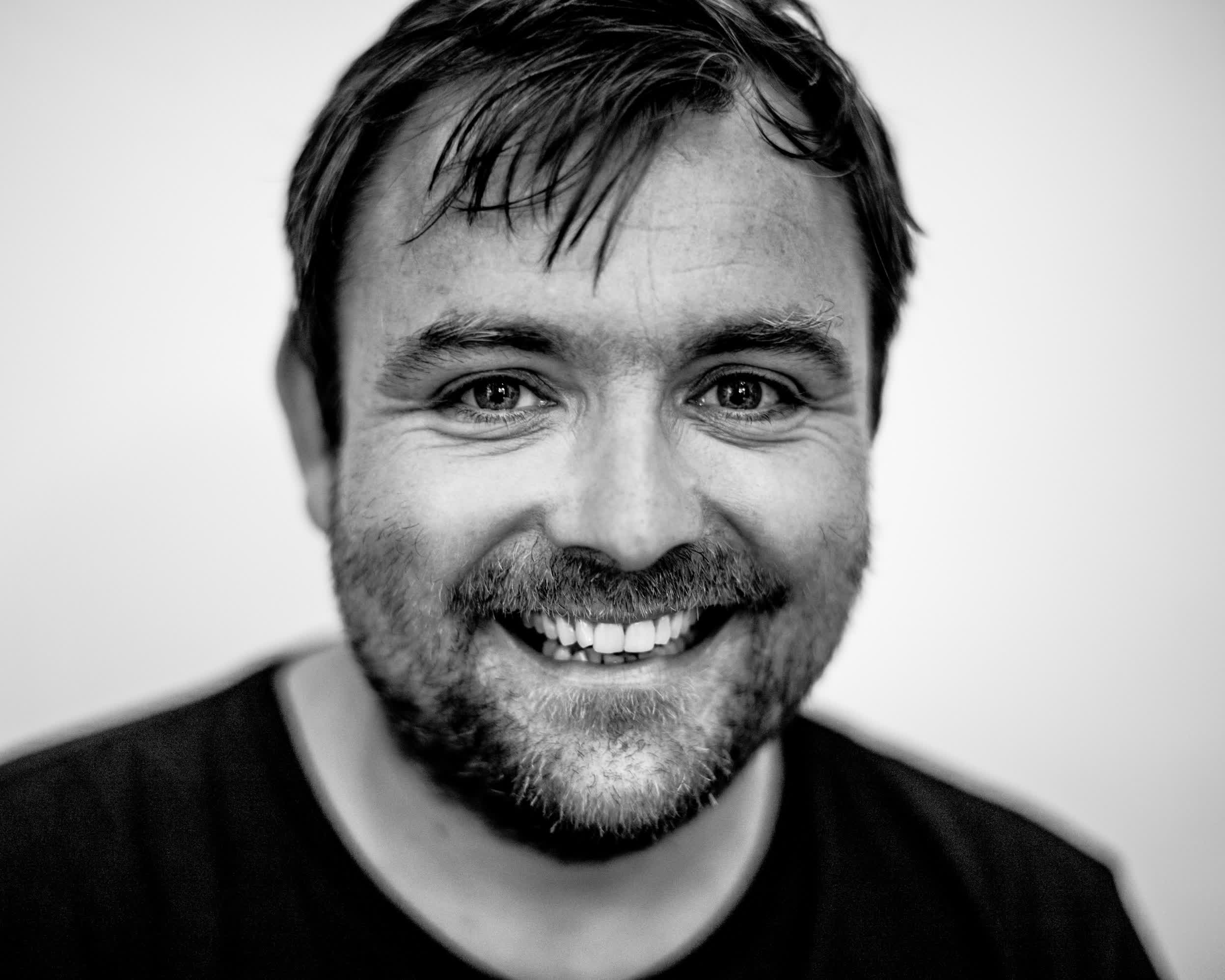 actor Neil Maskell large photo