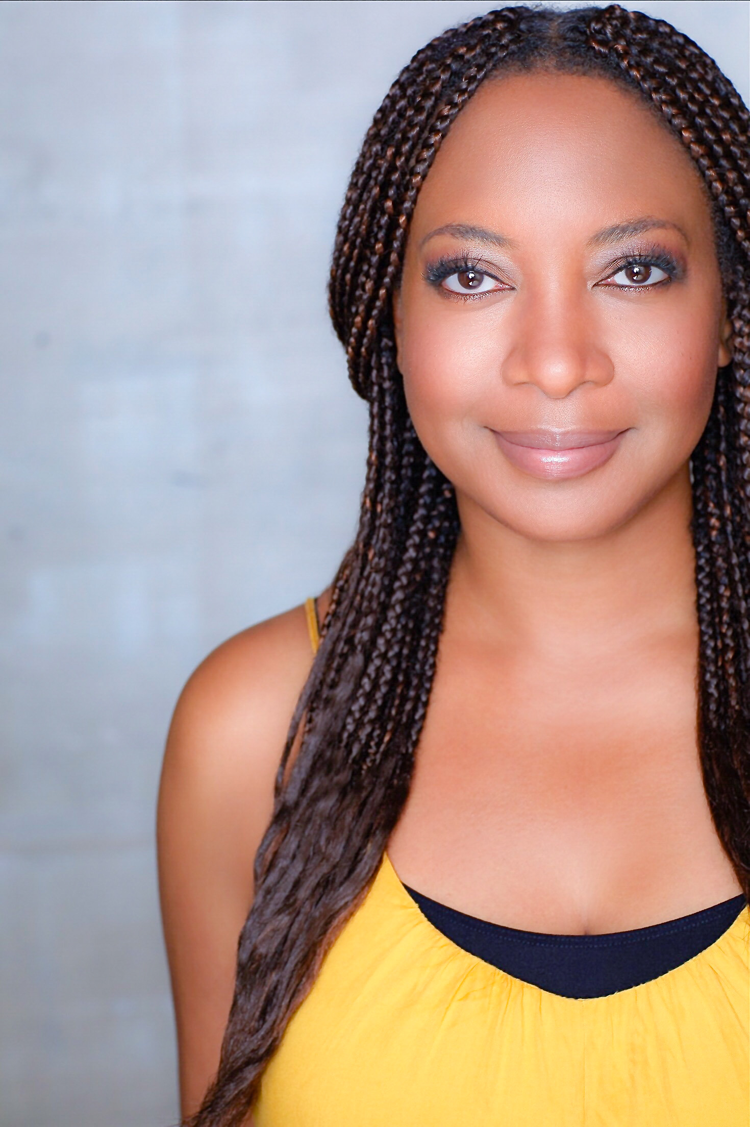 actor Nicole Randall Johnson large photo