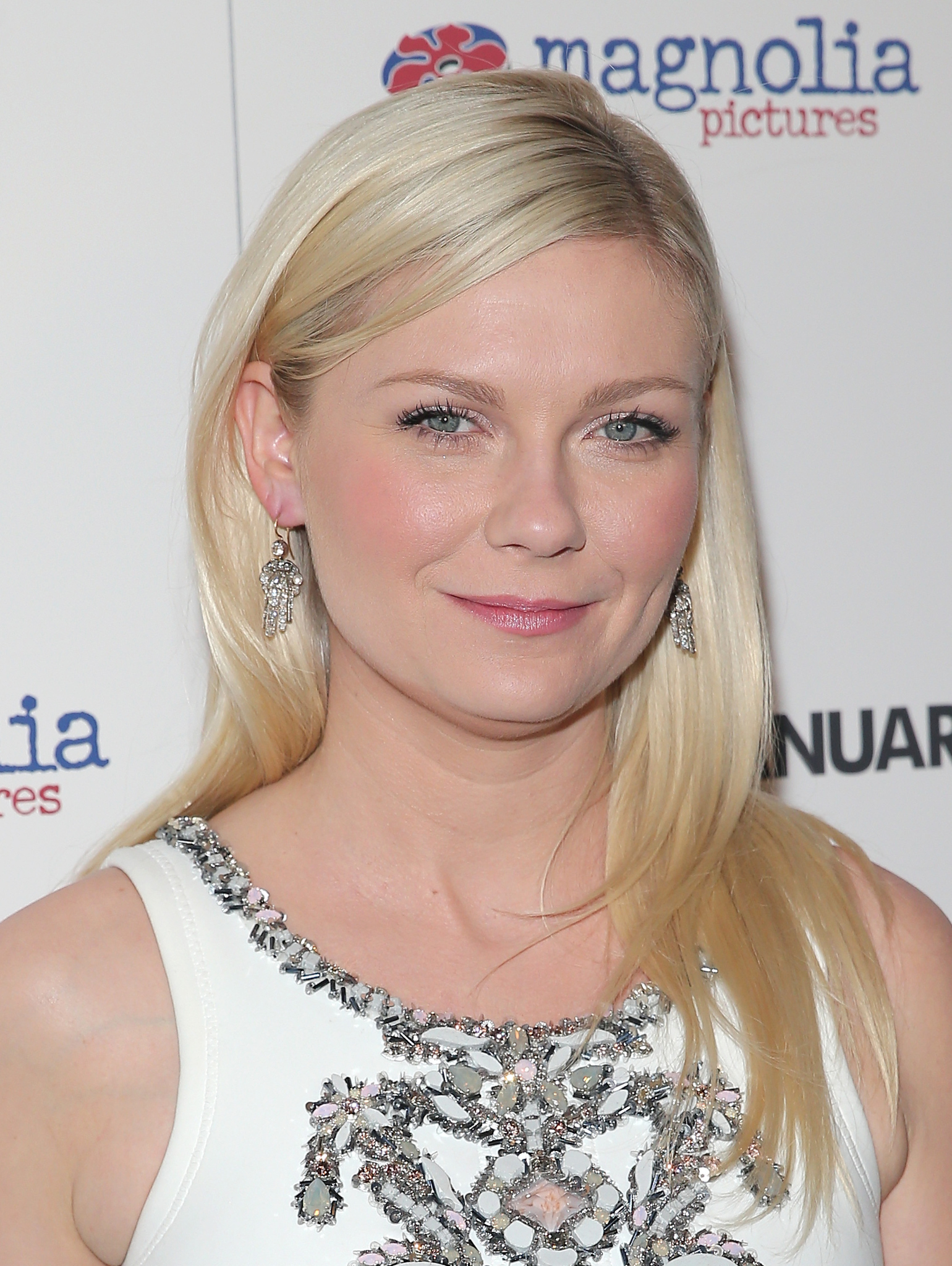 actor Kirsten Dunst large photo