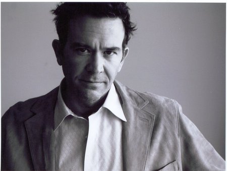 actor Timothy Hutton large photo