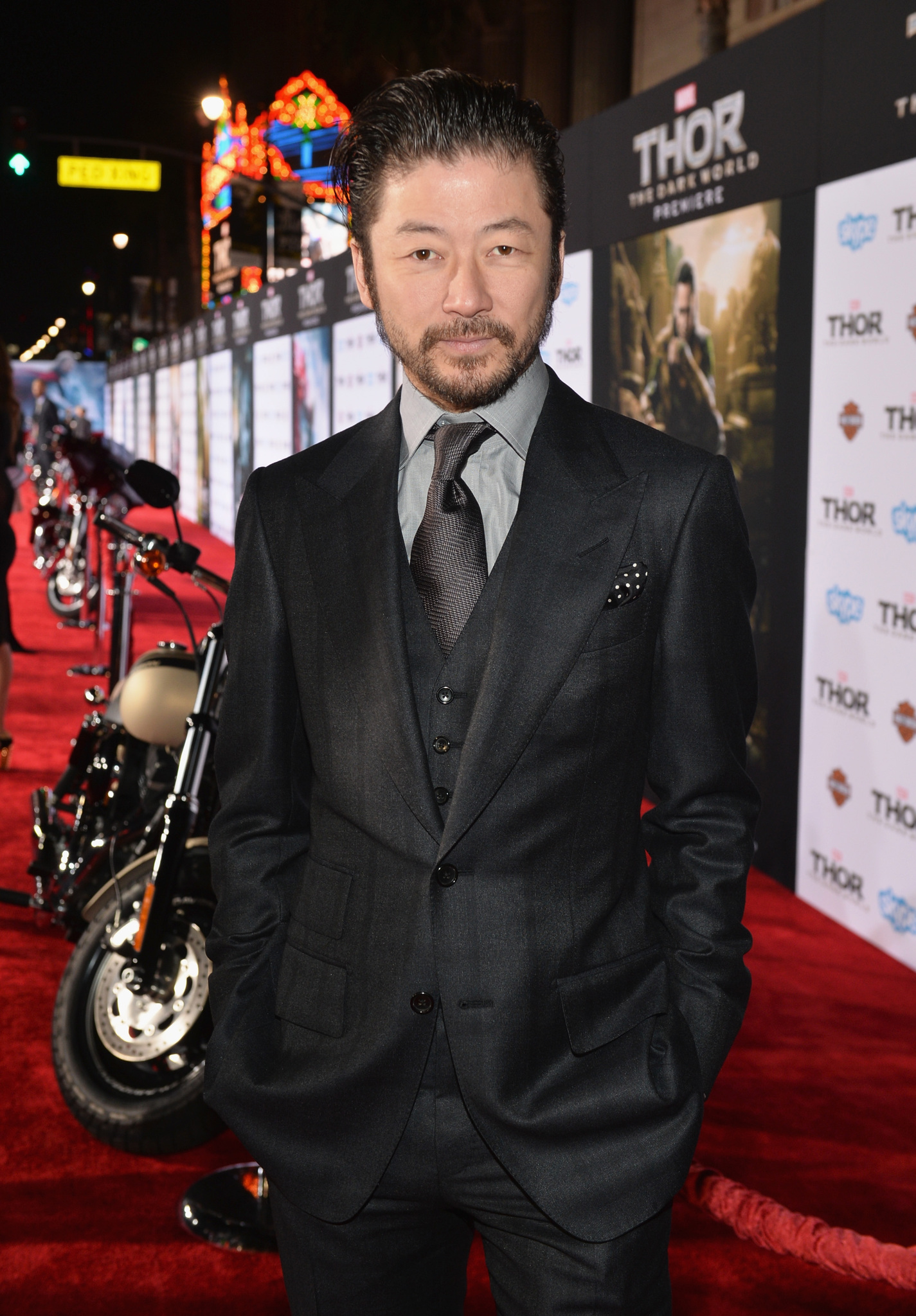 actor Tadanobu Asano large photo
