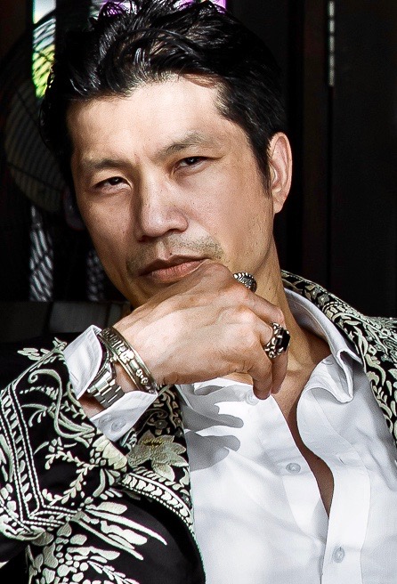actor Dustin Nguyen large photo