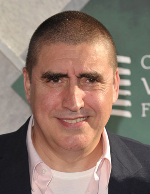 actor Alfred Molina large photo