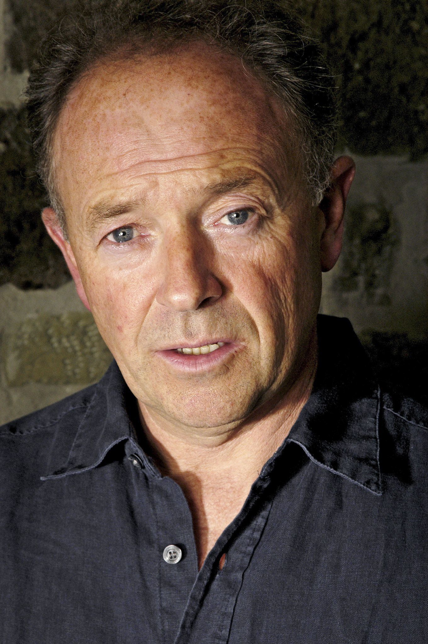 actor Michael Kitchen large photo
