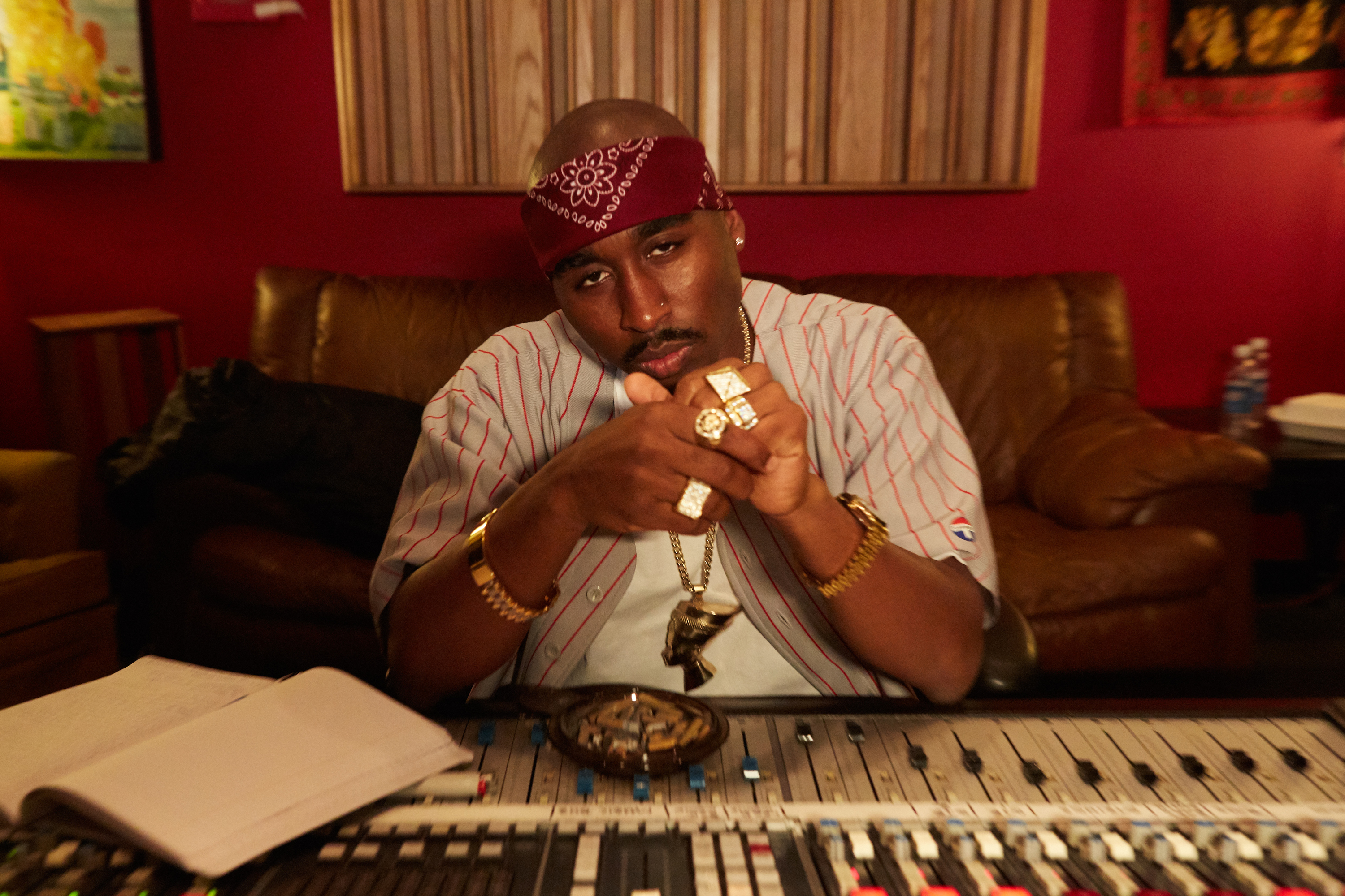actor Demetrius Shipp Jr. large photo