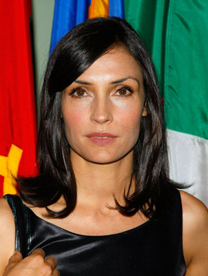 actor Famke Janssen large photo