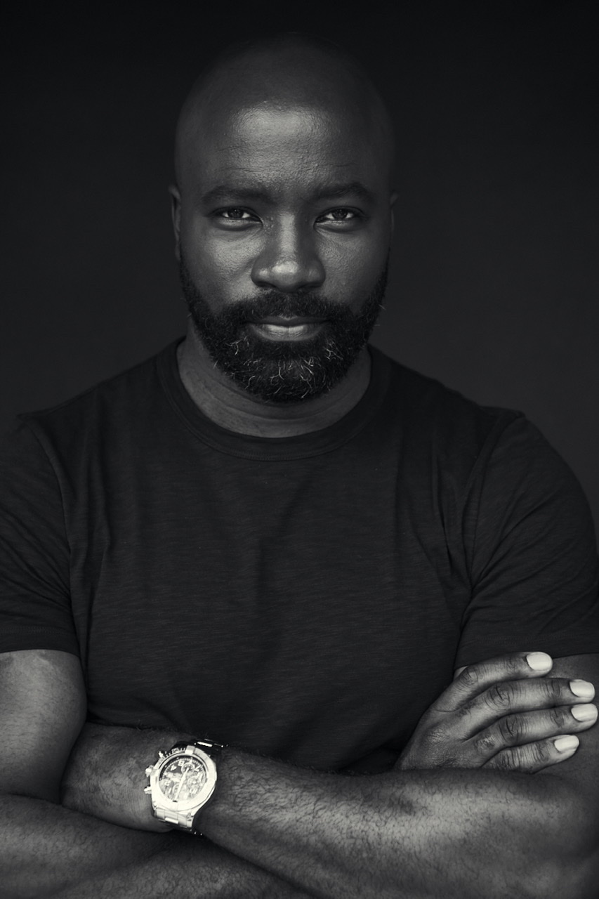 actor Mike Colter large photo