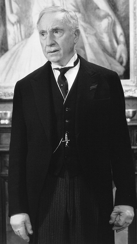 actor Nigel Hawthorne large photo