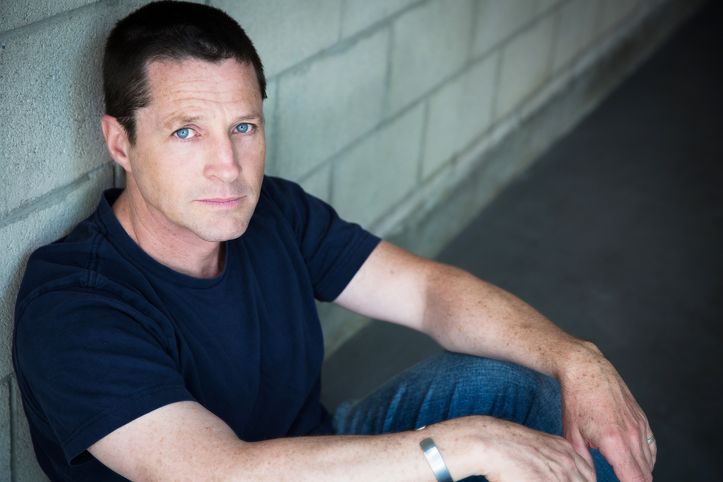 actor Tim Guinee large photo