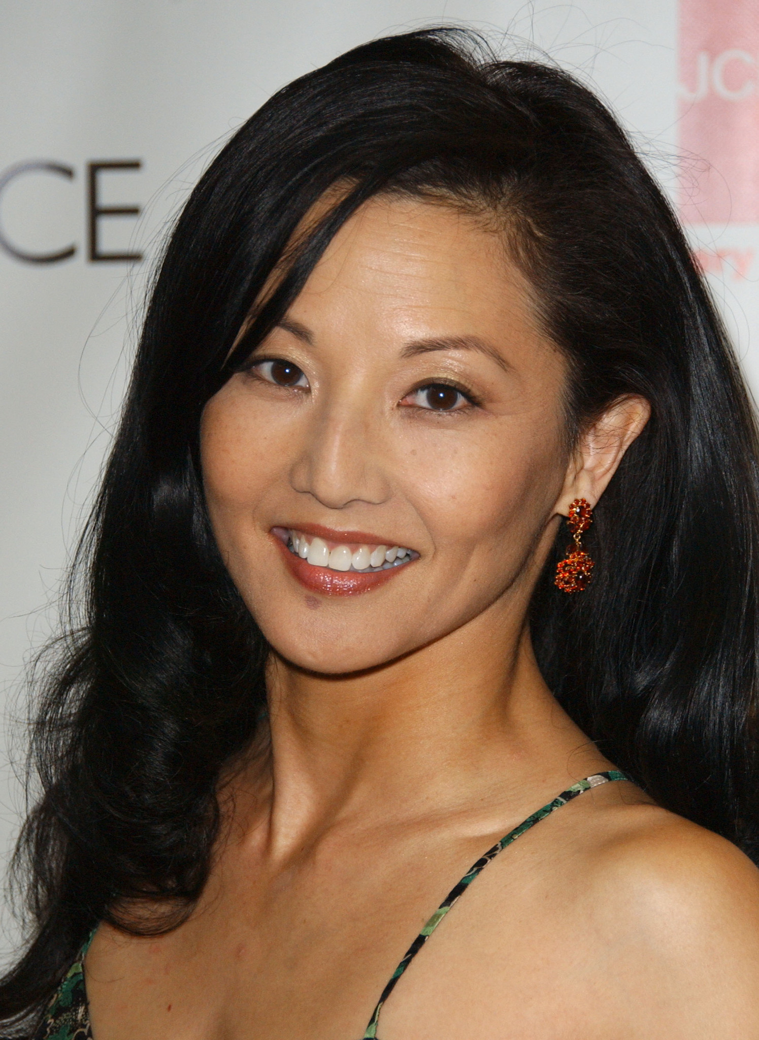 actor Tamlyn Tomita large photo