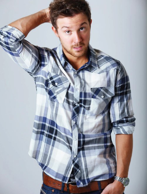 actor Sam Huntington large photo