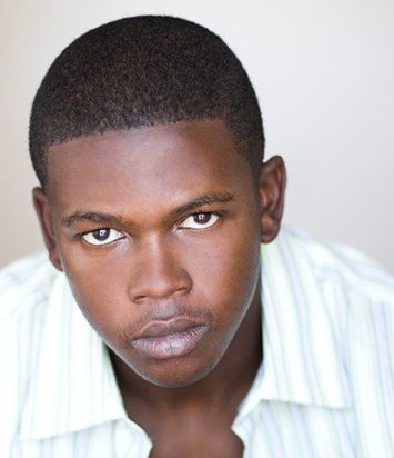 actor David V. Thomas large photo