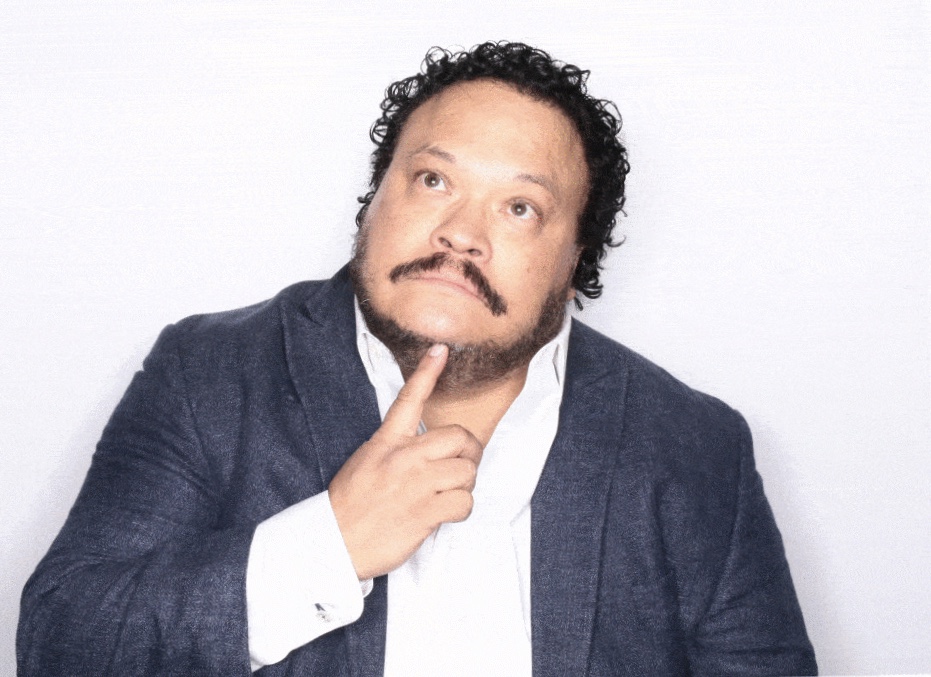 actor Adrian Martinez large photo
