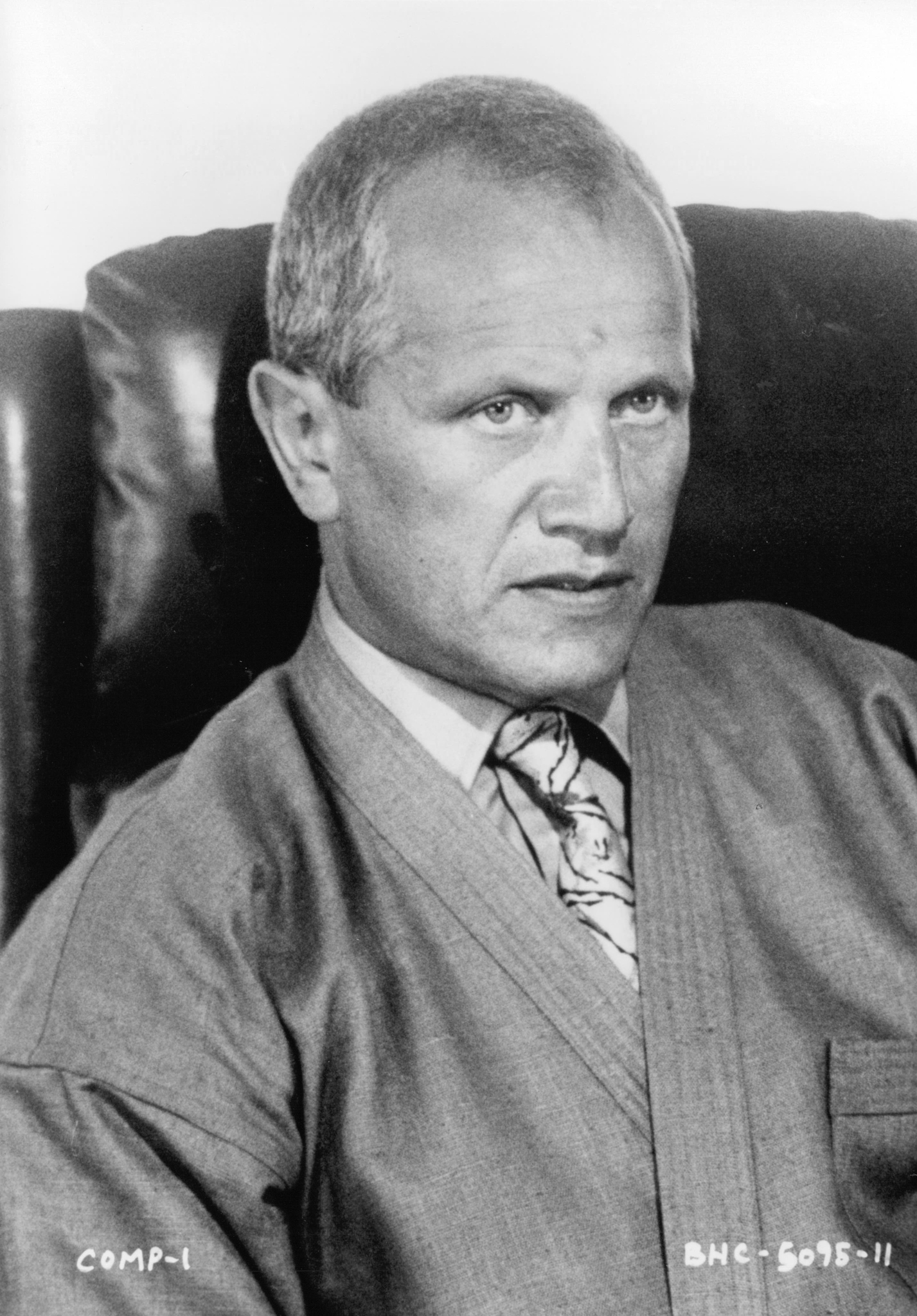 actor Steven Berkoff large photo