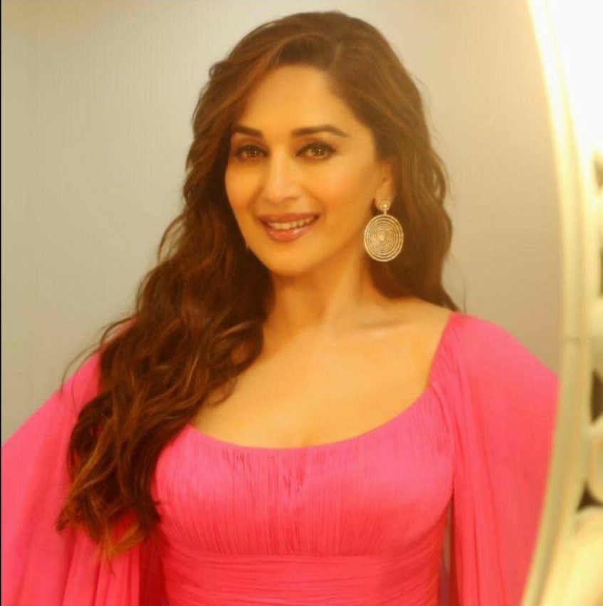 actor Madhuri Dixit large photo