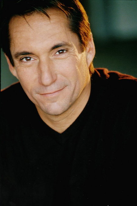 actor Michael Corbett large photo