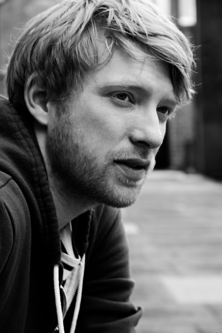 actor Domhnall Gleeson large photo