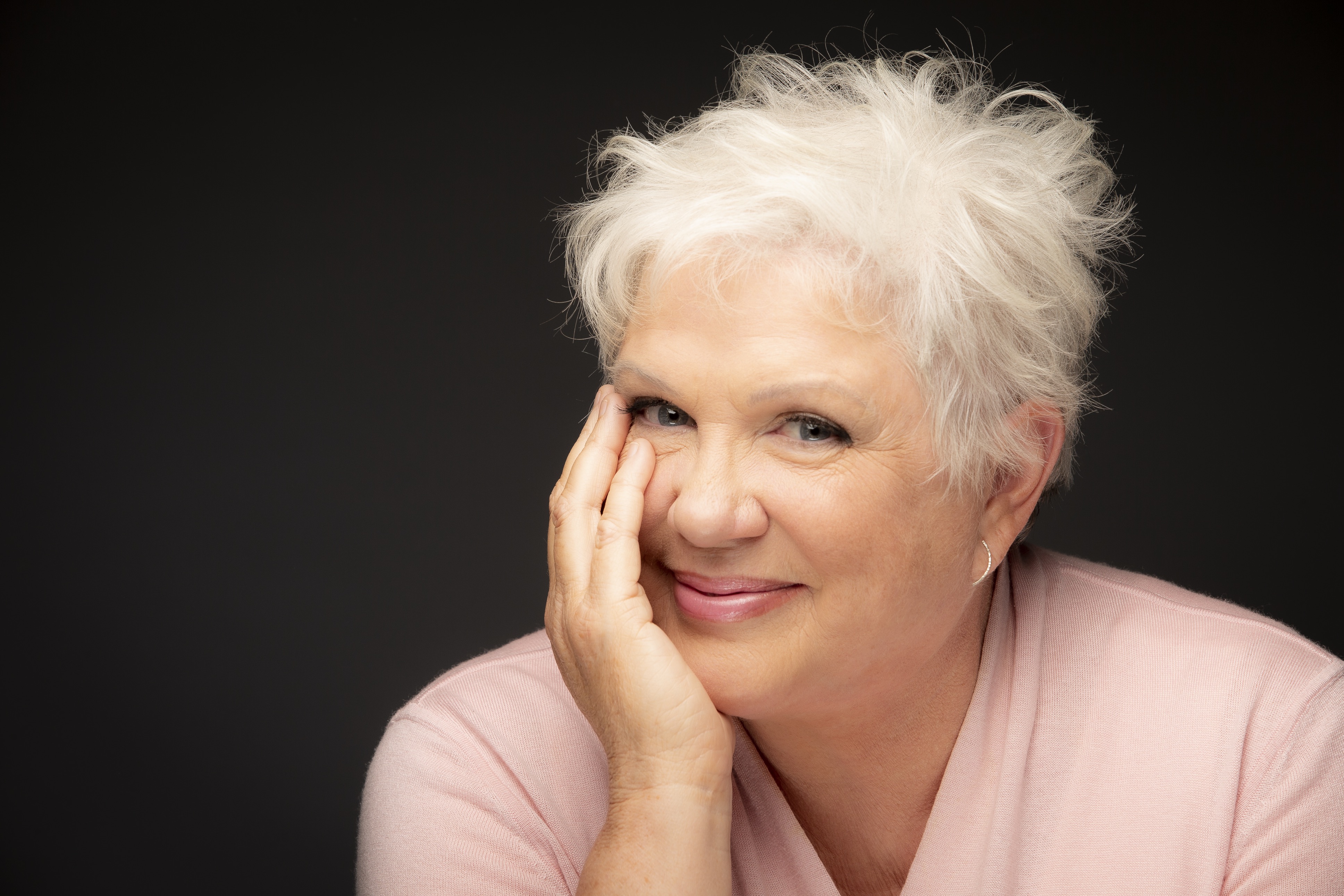 actor Julia Sweeney large photo