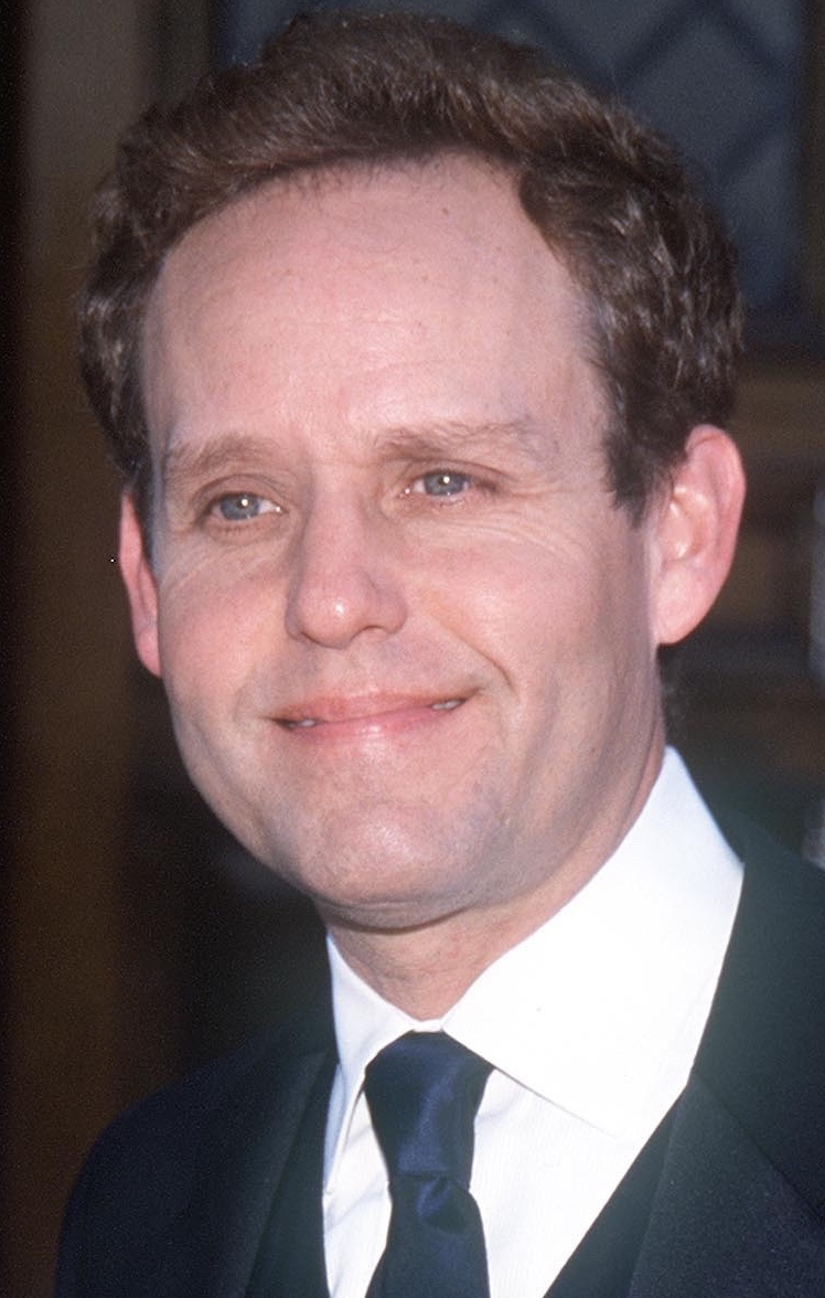 actor Peter MacNicol large photo