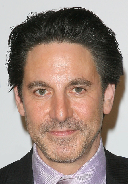 actor Scott Cohen large photo