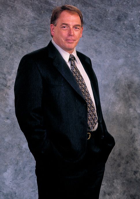 actor Garry Chalk large photo