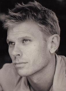 actor Mark Pellegrino large photo