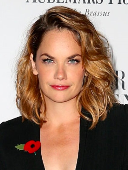 actor Ruth Wilson large photo