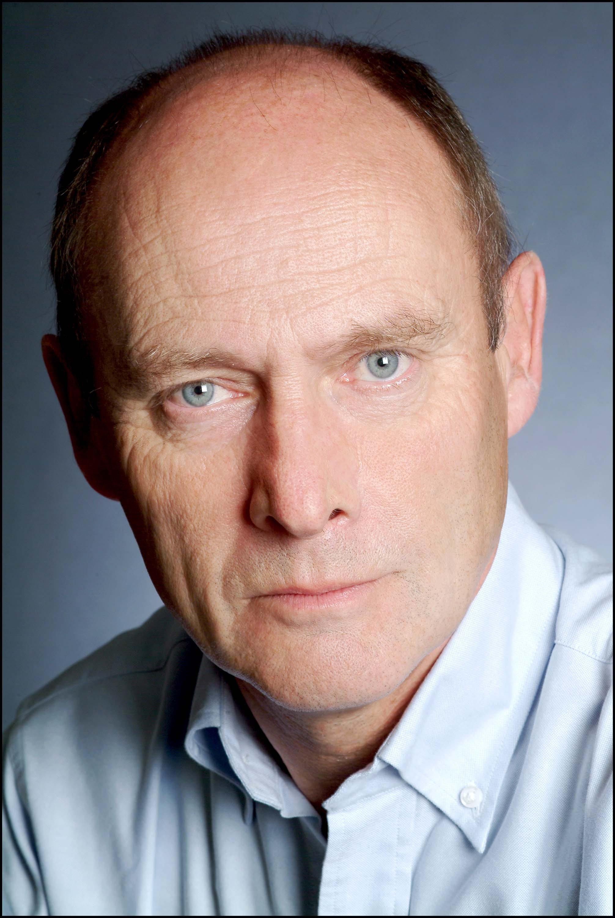 actor Patrick Malahide large photo