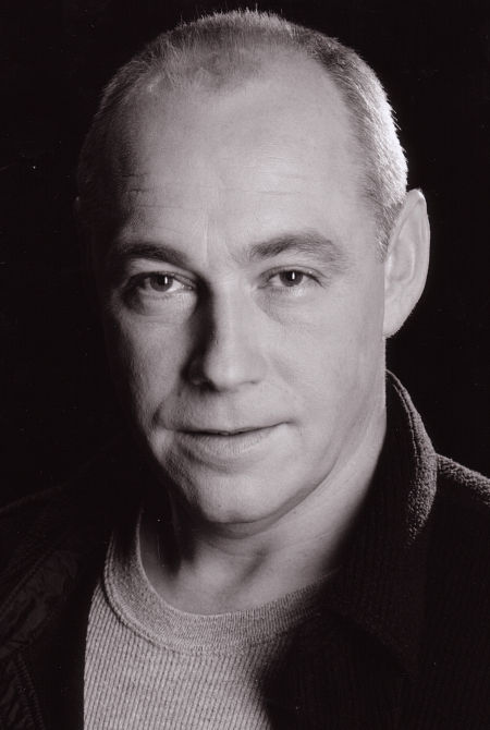 actor Gerard Plunkett large photo