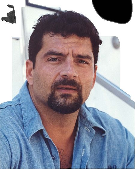 actor Carl Ciarfalio large photo