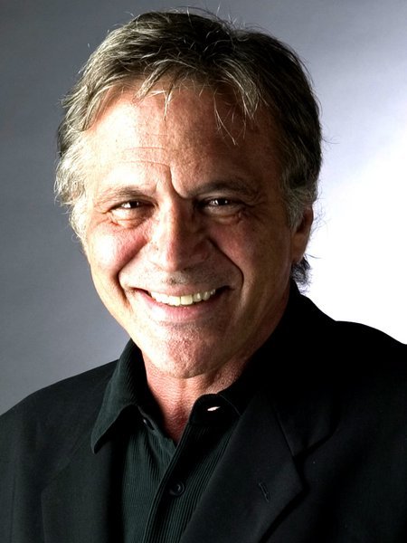 actor Nick Mancuso large photo