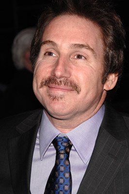 actor Mike Binder large photo