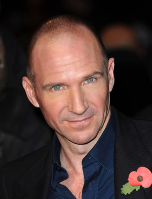 actor Ralph Fiennes large photo