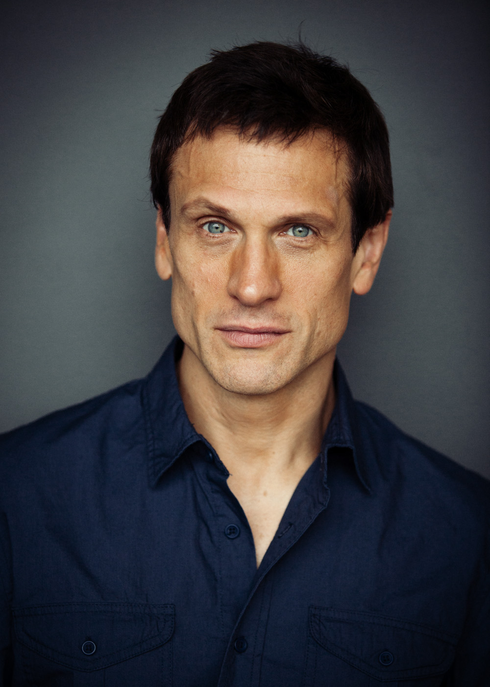 actor Simon Merrells large photo actor Simon Merrells large photo