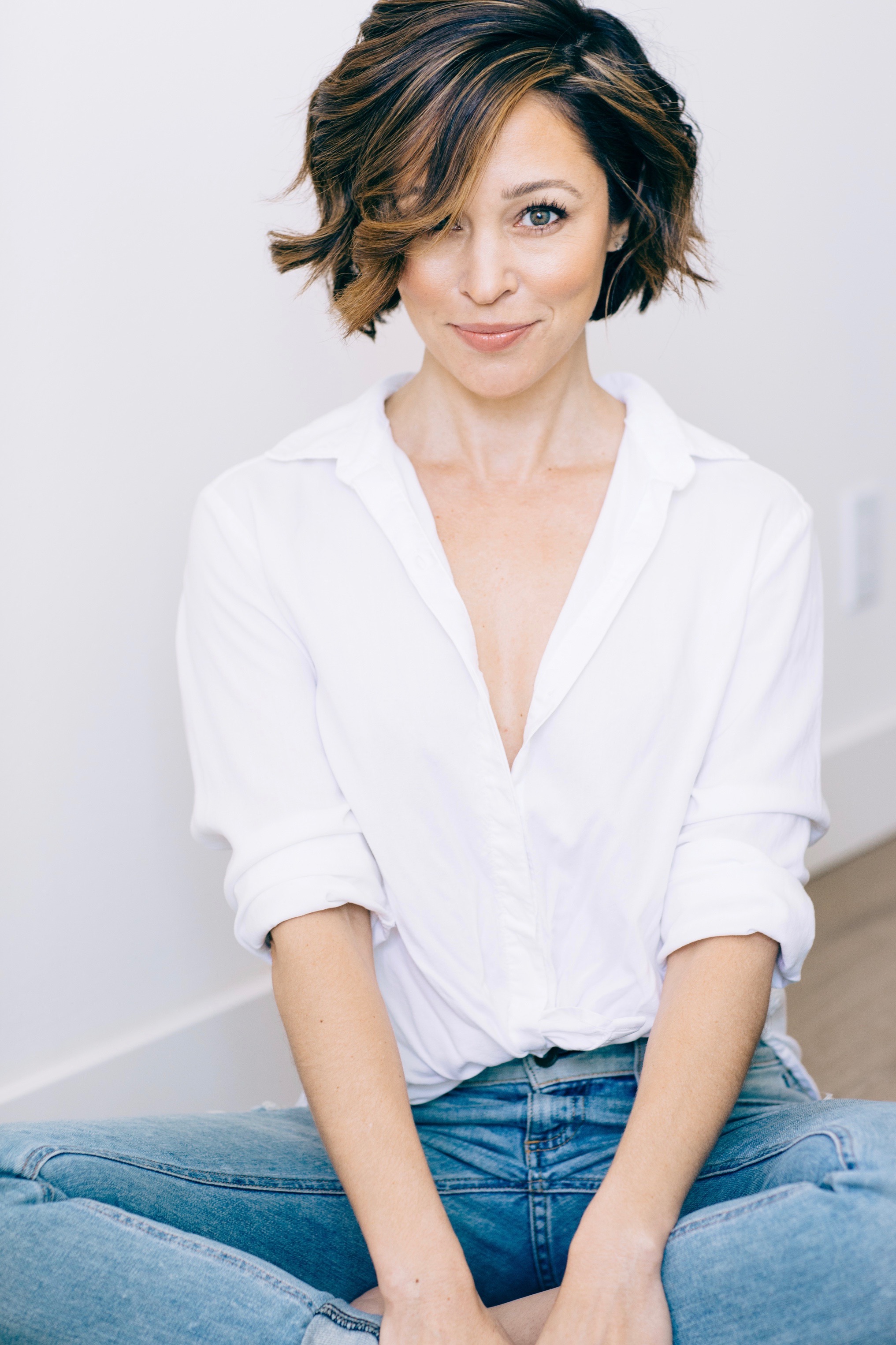 actor Autumn Reeser large photo