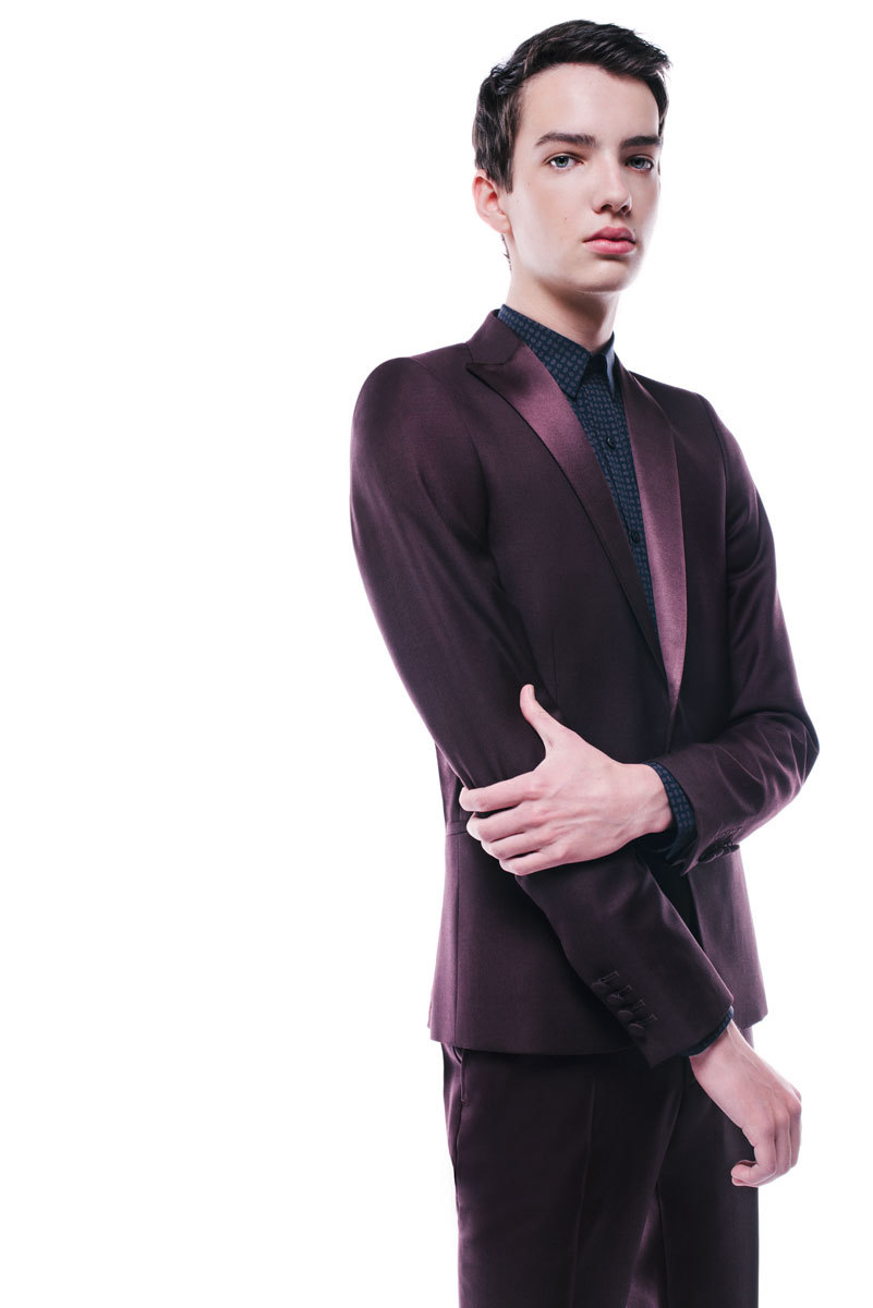 actor Kodi Smit-McPhee large photo