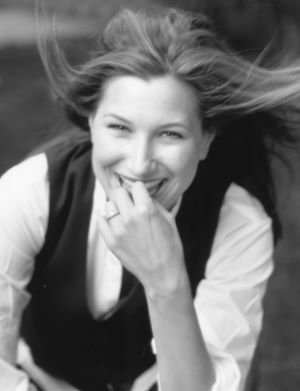 actor Kathryn Hahn large photo