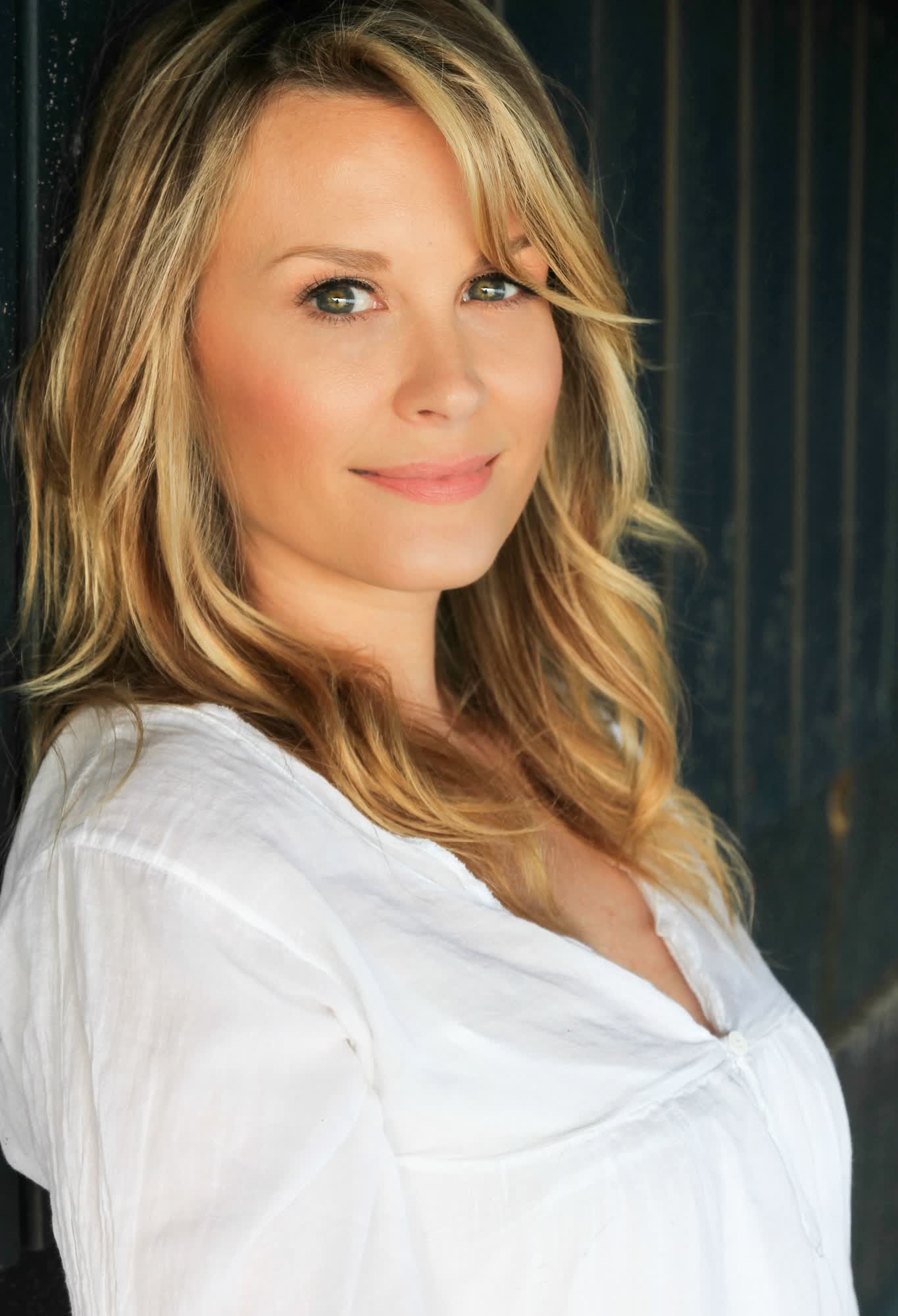 actor Bonnie Somerville large photo