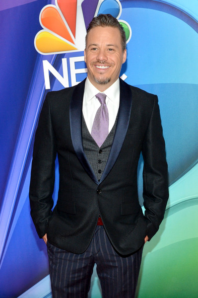 actor Michael Raymond-James large photo