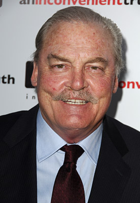actor Stacy Keach large photo