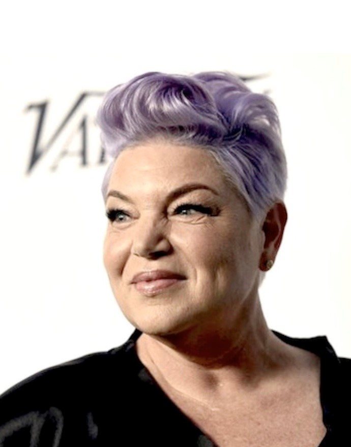 actor Mindy Cohn large photo