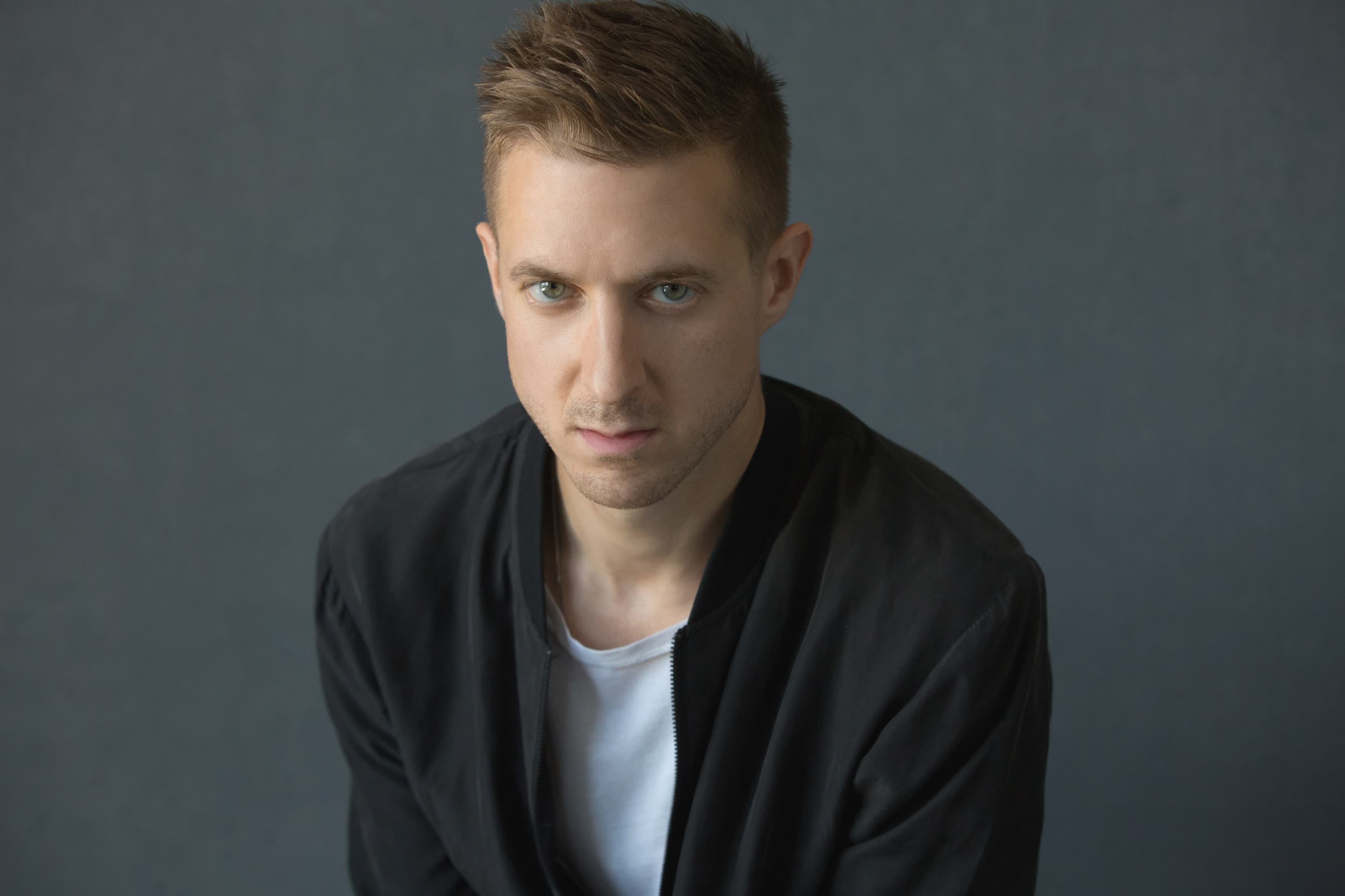 actor Arthur Darvill large photo