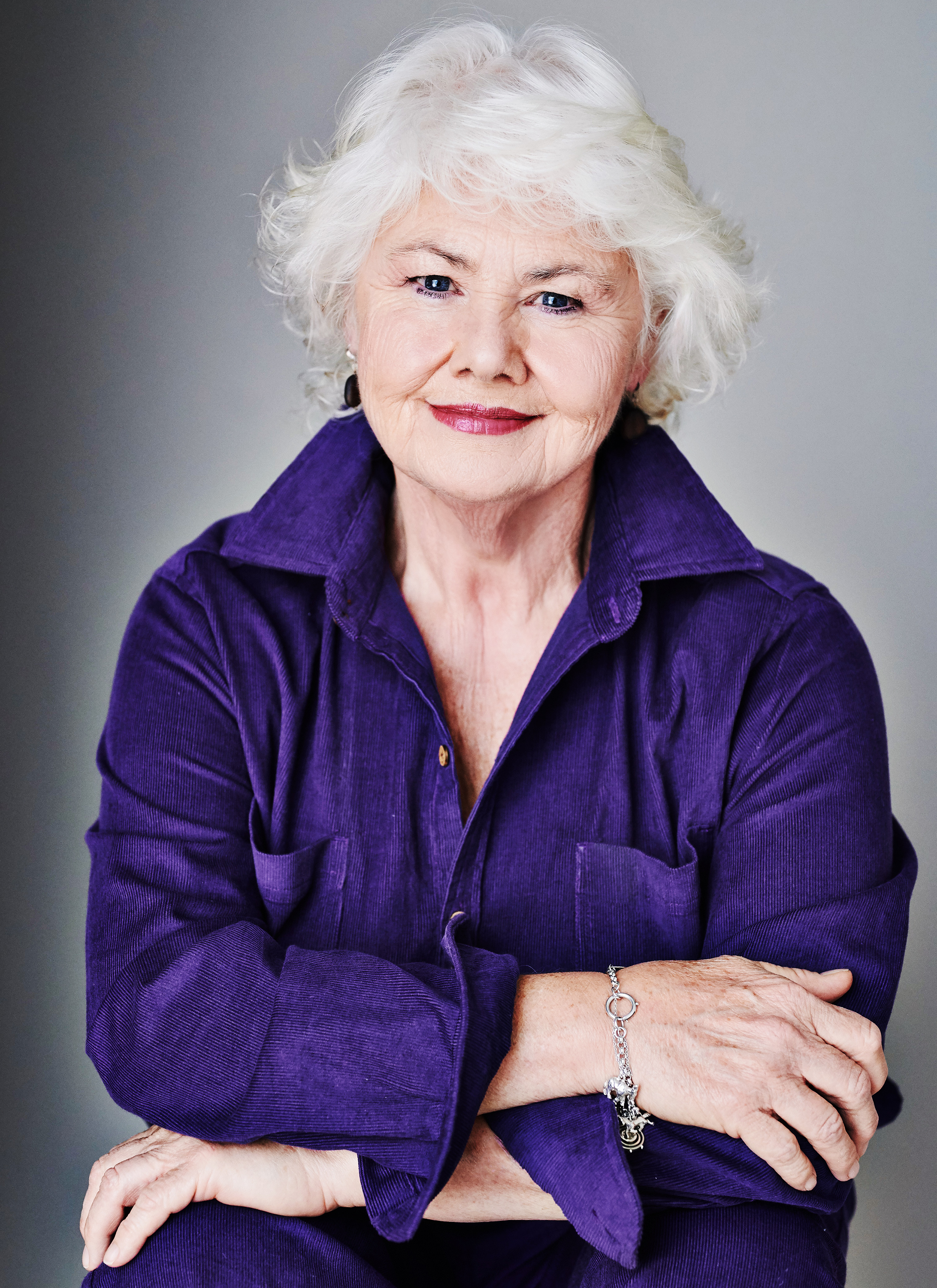 actor Annette Badland large photo actor Annette Badland large photo