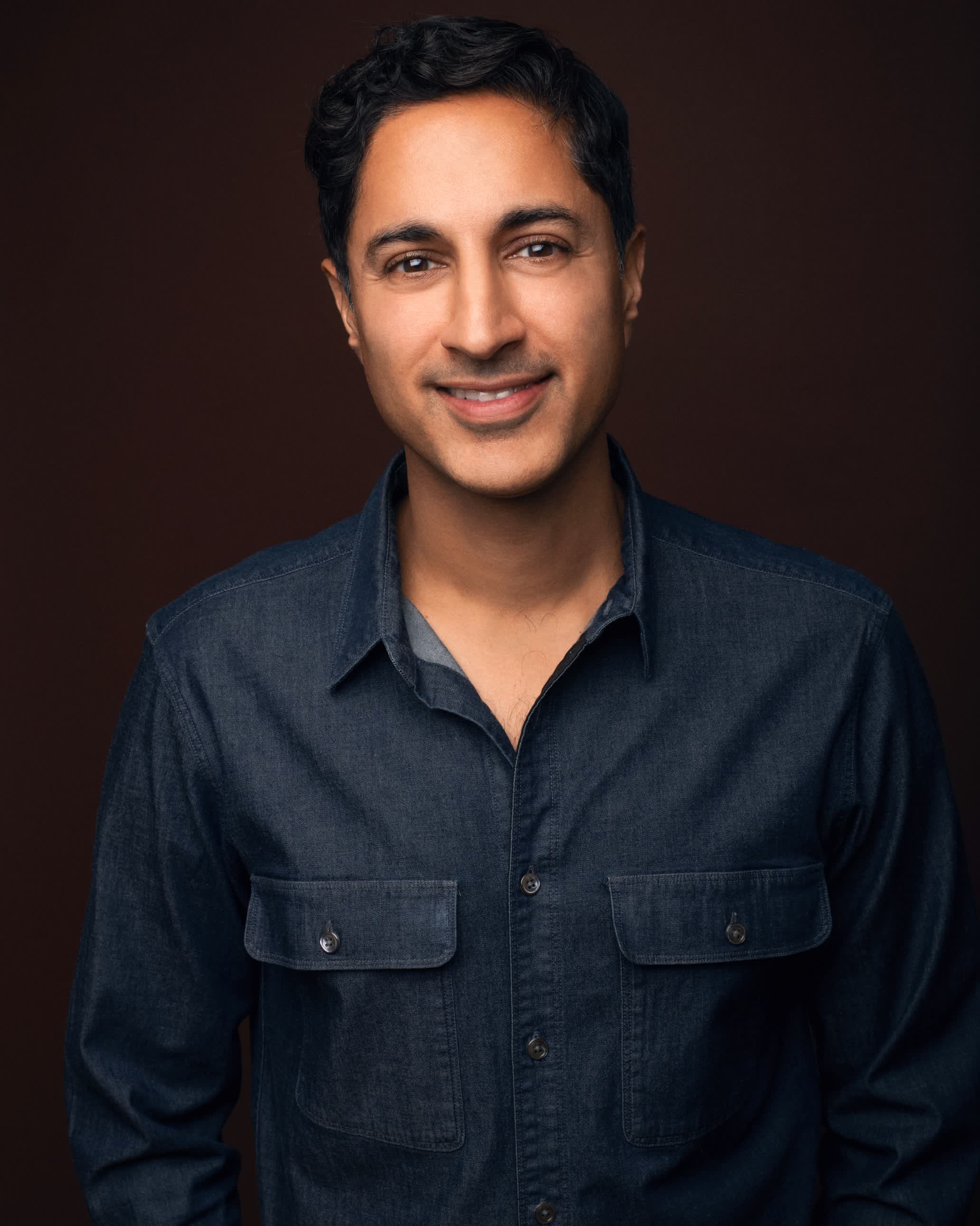 actor Maulik Pancholy large photo
