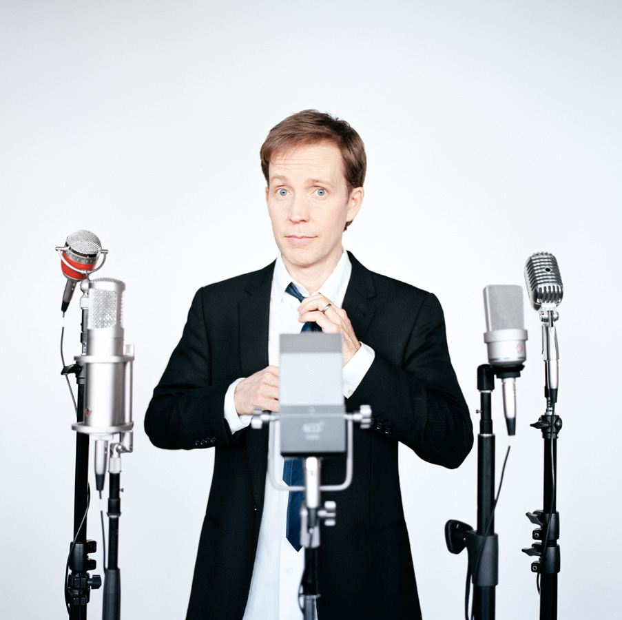 actor James Arnold Taylor large photo