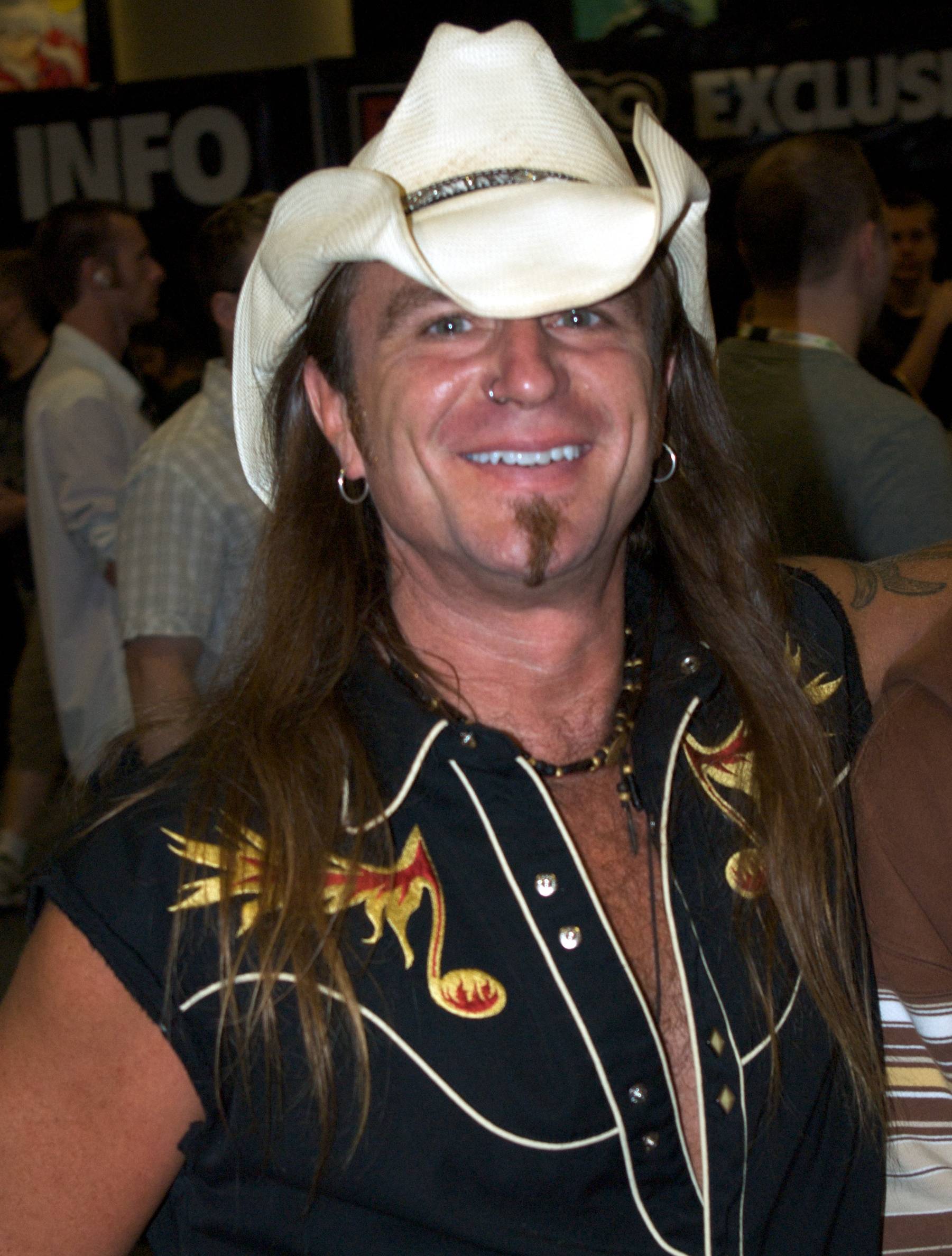 actor Scott McNeil large photo